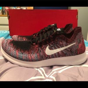 Nike Free Flyknit Shoes